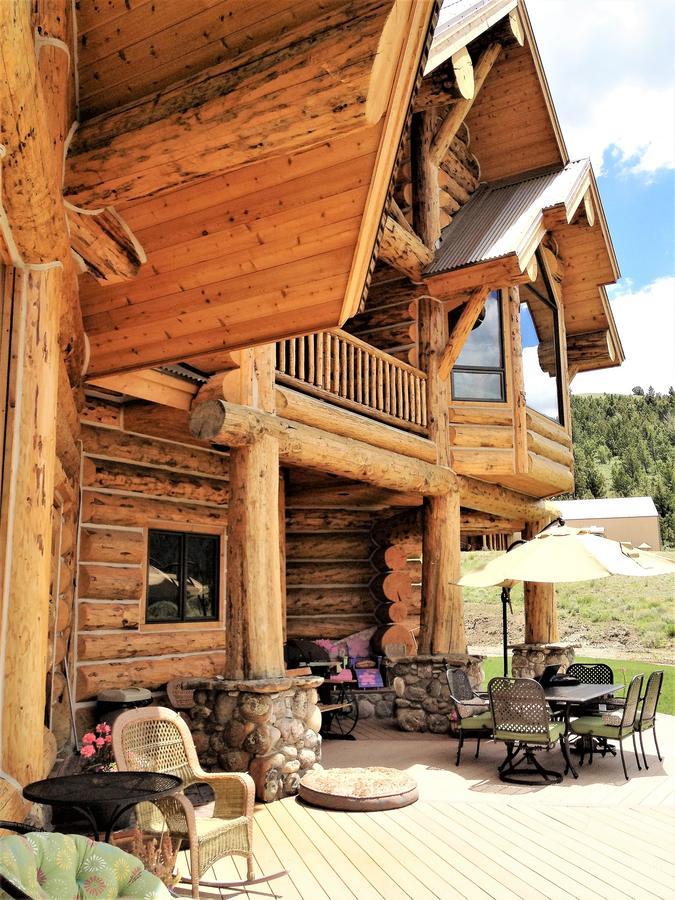 Mcdonald'S Ranch Lodge 加德纳 外观 照片